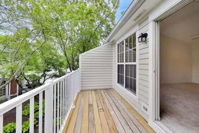 437 Grosse Pointe Circle #437, Vernon Hills, IL 60061 - Photo 19