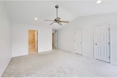 437 Grosse Pointe Circle #437, Vernon Hills, IL 60061 - Photo 15