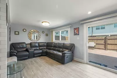 8914 Robin Drive #B, Des Plaines, IL 60016 - Photo 11