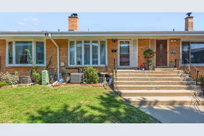 8914 Robin Drive #B, Des Plaines, IL 60016 - Photo 1