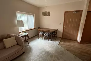 1101 E Division St, Lockport, IL 60441 - Photo 5