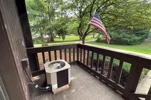 1101 E Division St, Lockport, IL 60441 - Photo 13