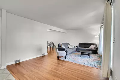 15315 Saint Andrews Drive, Orland Park, IL 60462 - Photo 3