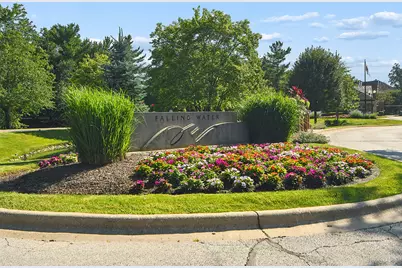 9620 Pacific Court, Burr Ridge, IL 60527 - Photo 5