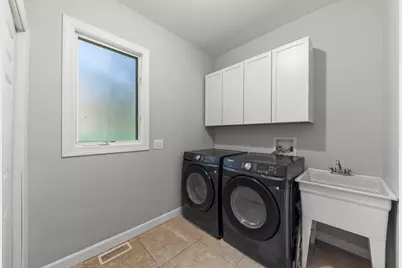 34W624 Courier Avenue, Saint Charles, IL 60174 - Photo 27