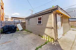 1627 N Kedzie Ave, Chicago, IL 60647 - Photo 47