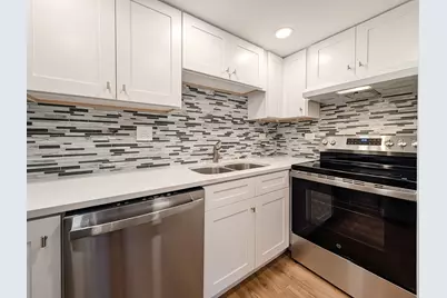 444 S Spring Road #12, Elmhurst, IL 60126 - Photo 13