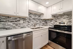 444 S Spring Rd, Elmhurst, IL 60126 - Photo 13