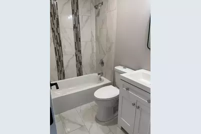 8310 S Buffalo Avenue, Chicago, IL 60617 - Photo 7