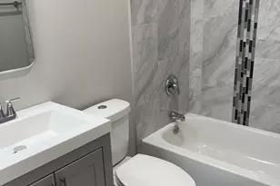 8310 S Buffalo Ave, Chicago, IL 60617 - Photo 9