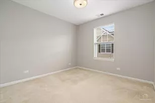 811 Lee St, Des Plaines, IL 60016 - Photo 23
