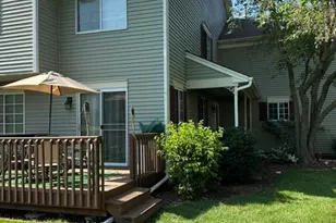 152 Village Creek Dr, Lake in the Hills, IL 60156 - Photo 17
