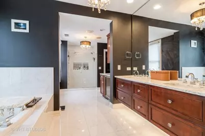 1867 Admiral Court, Glenview, IL 60026 - Photo 9