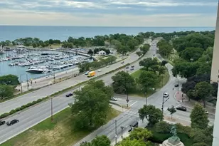 3200 N Lake Shore Dr, Chicago, IL 60657 - Photo 5
