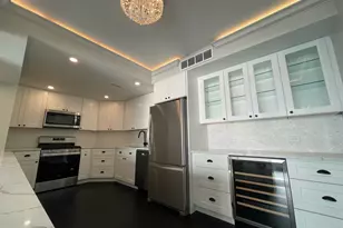 3200 N Lake Shore Dr, Chicago, IL 60657 - Photo 7