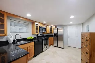 6215 N Oakley Ave, Chicago, IL 60659 - Photo 5
