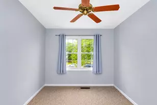 309 S Cross Trail, McHenry, IL 60050 - Photo 31