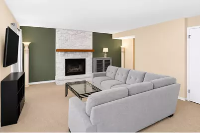309 S Cross Trail, McHenry, IL 60050 - Photo 17