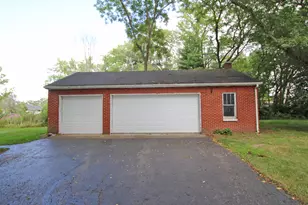 234 N Deerpath Rd, Lake Zurich, IL 60047 - Photo 3