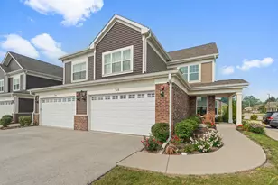 748 N Verandah Dr, Hanover Park, IL 60133 - Photo 1