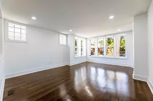 8025 S Euclid Ave, Chicago, IL 60617 - Photo 3