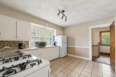 905 18th Street, Rockford, IL 61104 - Photo 7