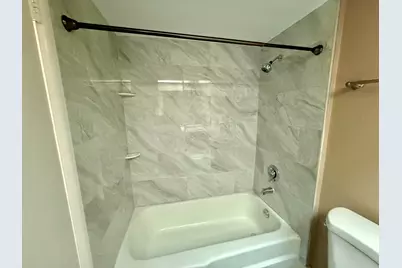 6818 Roberts Drive #7, Woodridge, IL 60517 - Photo 17
