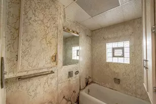 5346 W School St, Chicago, IL 60641 - Photo 5