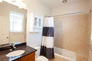 2427 W Augusta Blvd, Chicago, IL 60622 - Photo 13