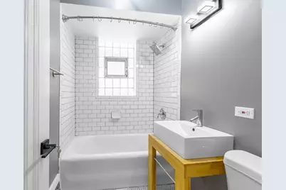 3035 N Luna Avenue, Chicago, IL 60641 - Photo 9