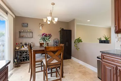 20 W Fullerton Avenue, Glendale Heights, IL 60139 - Photo 9
