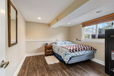 20 W Fullerton Avenue, Glendale Heights, IL 60139 - Photo 13