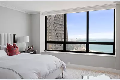 180 E Pearson Street #7203, Chicago, IL 60611 - Photo 33