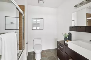 660 W Wayman St, Chicago, IL 60661 - Photo 11