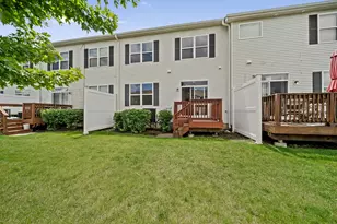 371 McGrath Dr, Oswego, IL 60543 - Photo 25