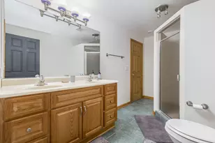 932 Merrill New Rd, Sugar Grove, IL 60554 - Photo 25