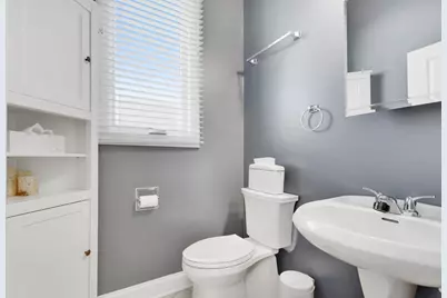 11241 S Central Park Avenue, Chicago, IL 60655 - Photo 17