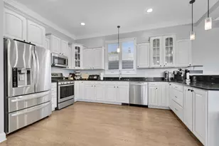 11241 S Central Park Ave, Chicago, IL 60655 - Photo 11