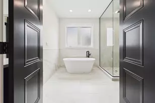 2638 W Superior St, Chicago, IL 60612 - Photo 23