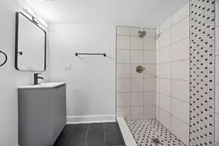 9427 S Emerald Ave, Chicago, IL 60620 - Photo 19