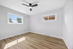 9427 S Emerald Ave, Chicago, IL 60620 - Photo 13