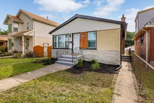 9427 S Emerald Ave, Chicago, IL 60620 - Photo 21