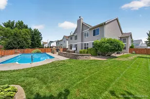 10435 Aldridge Dr, Huntley, IL 60142 - Photo 3