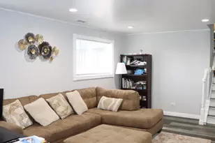 17522 Wright St, Lansing, IL 60438 - Photo 7