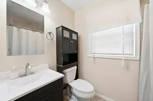 206 Judy Ln, Streamwood, IL 60107 - Photo 15