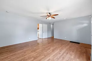 206 Judy Ln, Streamwood, IL 60107 - Photo 21