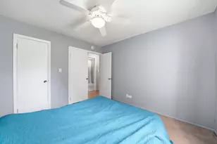 206 Judy Ln, Streamwood, IL 60107 - Photo 9