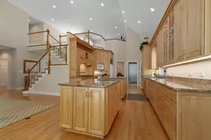 1741 Stanford Ct, Lake Forest, IL 60045 - Photo 9