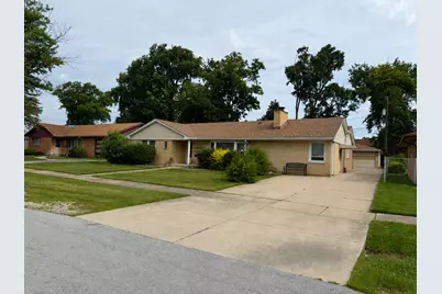 6926 W 115th Place, Worth, IL 60482 - Photo 1