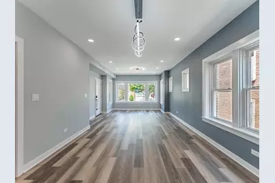 5131 W Roscoe Street #2, Chicago, IL 60641 - Photo 15